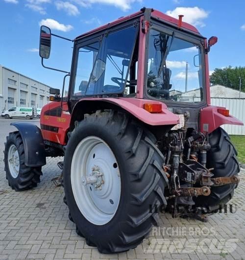 MTZ 1221.3 Traktoren