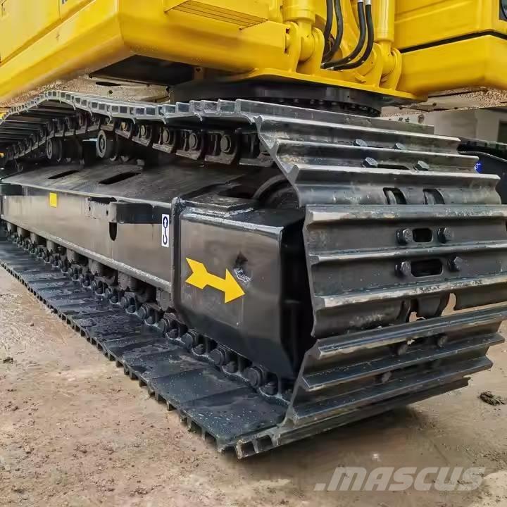 Komatsu PC220-8 Raupenbagger