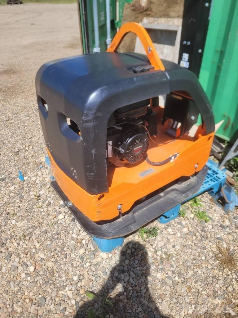 Atlas Copco RP400 Anhängewalzen