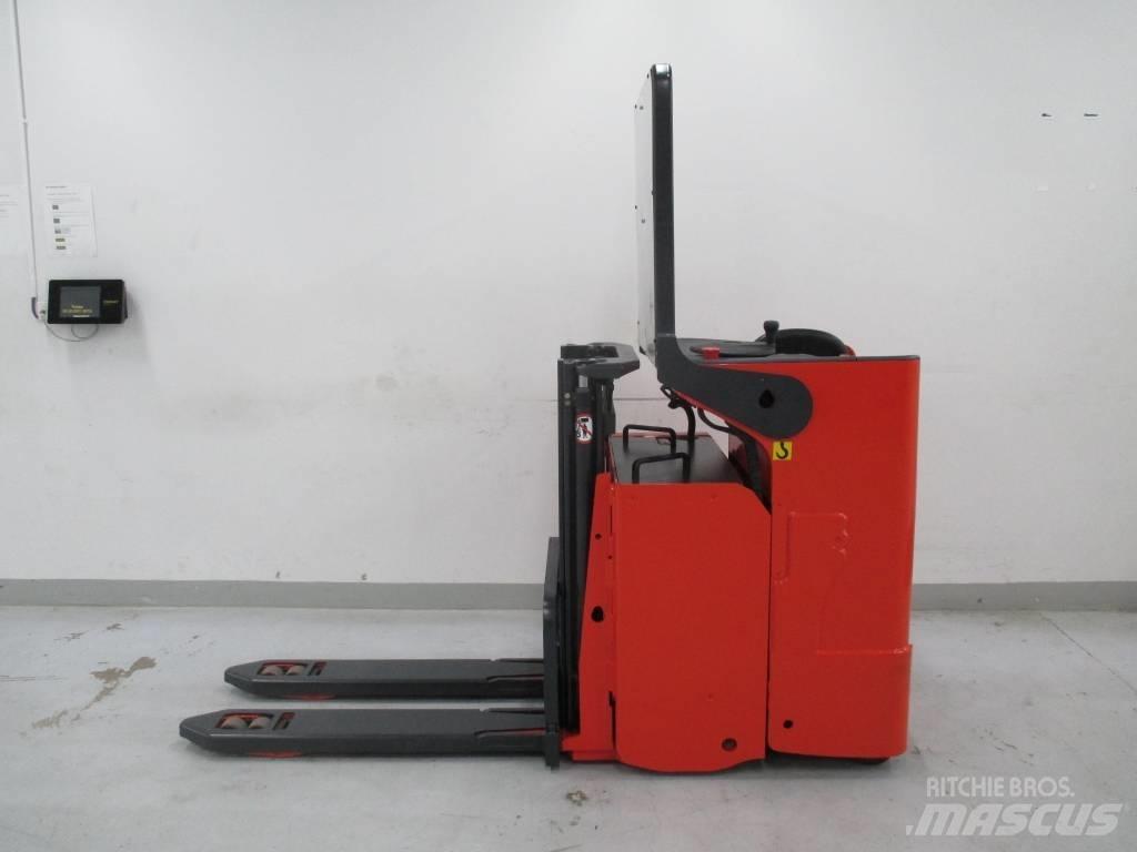 Linde L12LS Zelfrijdende stapelaars
