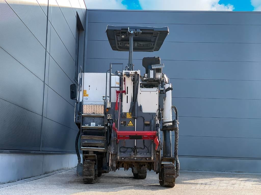 Wirtgen W 100 CFI Asphaltfräsen