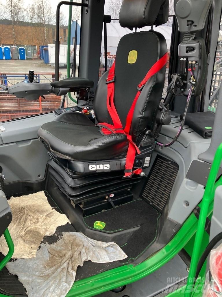 John Deere 1510G Forwarder