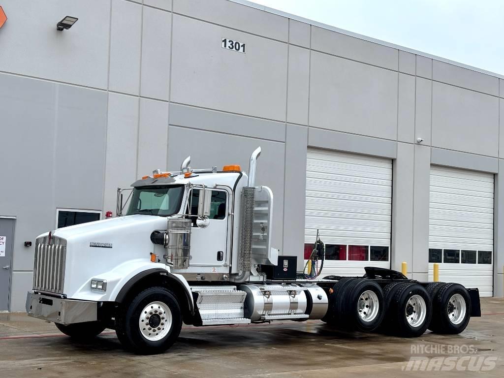 Kenworth T 800 Sattelzugmaschinen