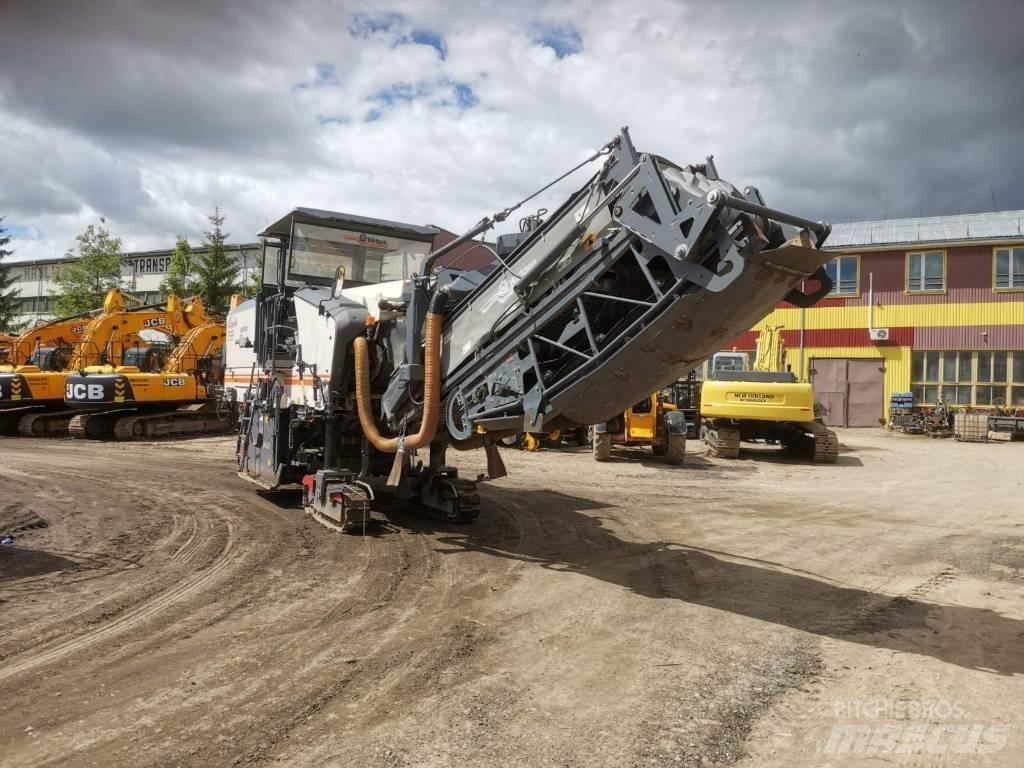 Wirtgen W210I Asphaltfräsen