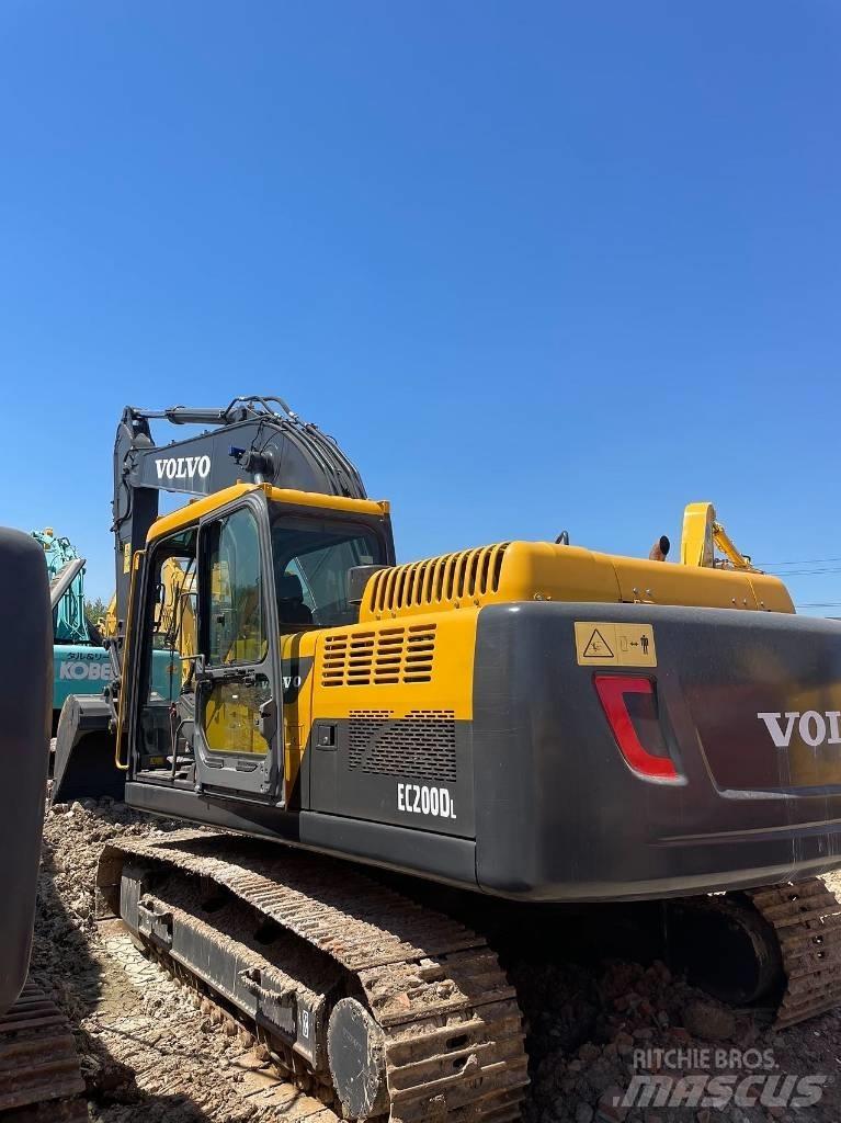 Volvo EC200 Raupenbagger