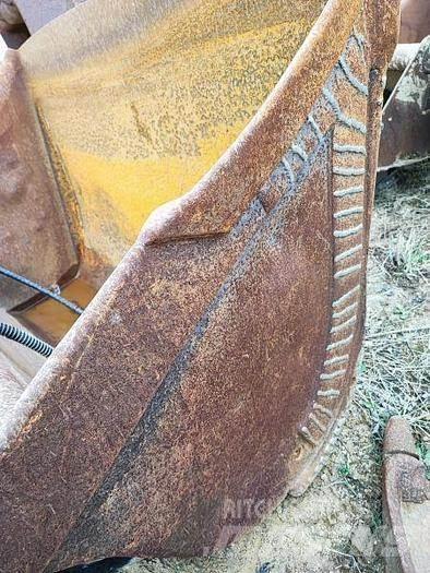 Ammann CAT320B-LN Schaufeln
