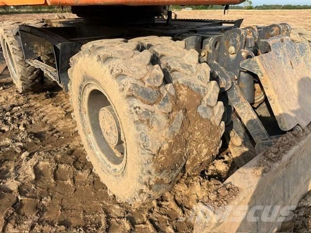 Doosan DX 160 W-3 Mobilbagger