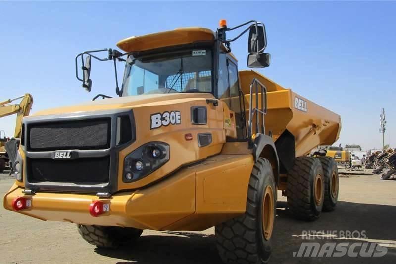 Bell B30E Dumper - Knickgelenk