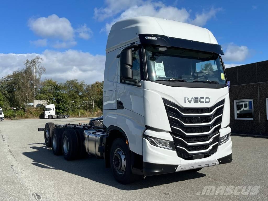 Iveco AS350X50YFS Wechselfahrgestell