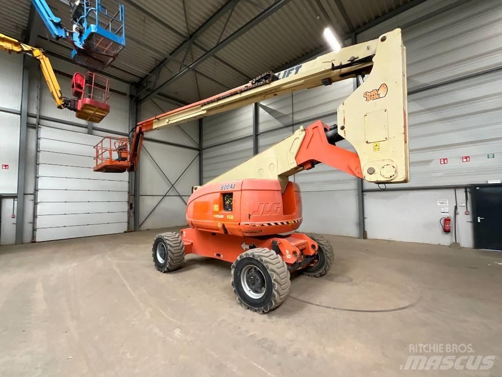 JLG 800 AJ Gelenkteleskoparbeitsbühnen