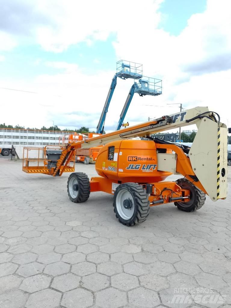 JLG 600 AJ Gelenkteleskoparbeitsbühnen