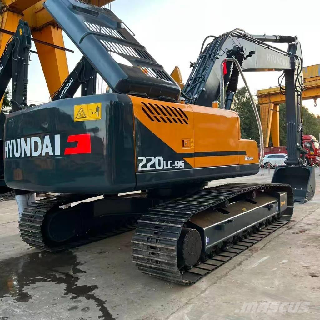 Hyundai R220LC-9S Midibagger  7t - 12t