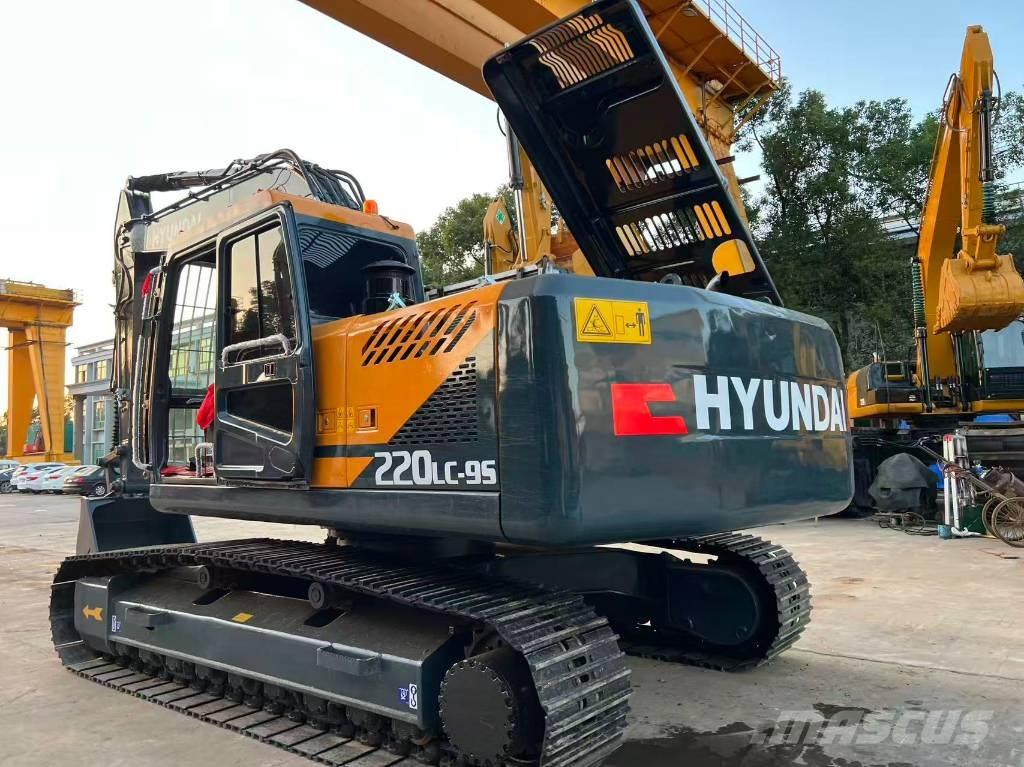 Hyundai R220LC-9S Midibagger  7t - 12t