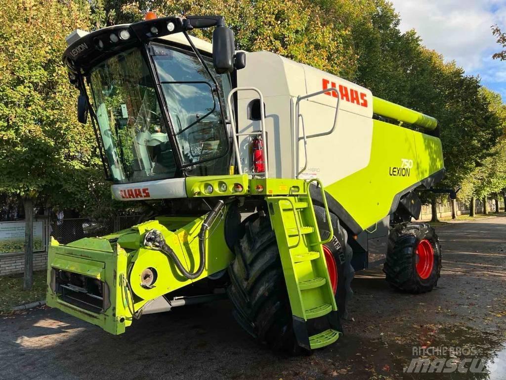 CLAAS 750 Mähdrescher