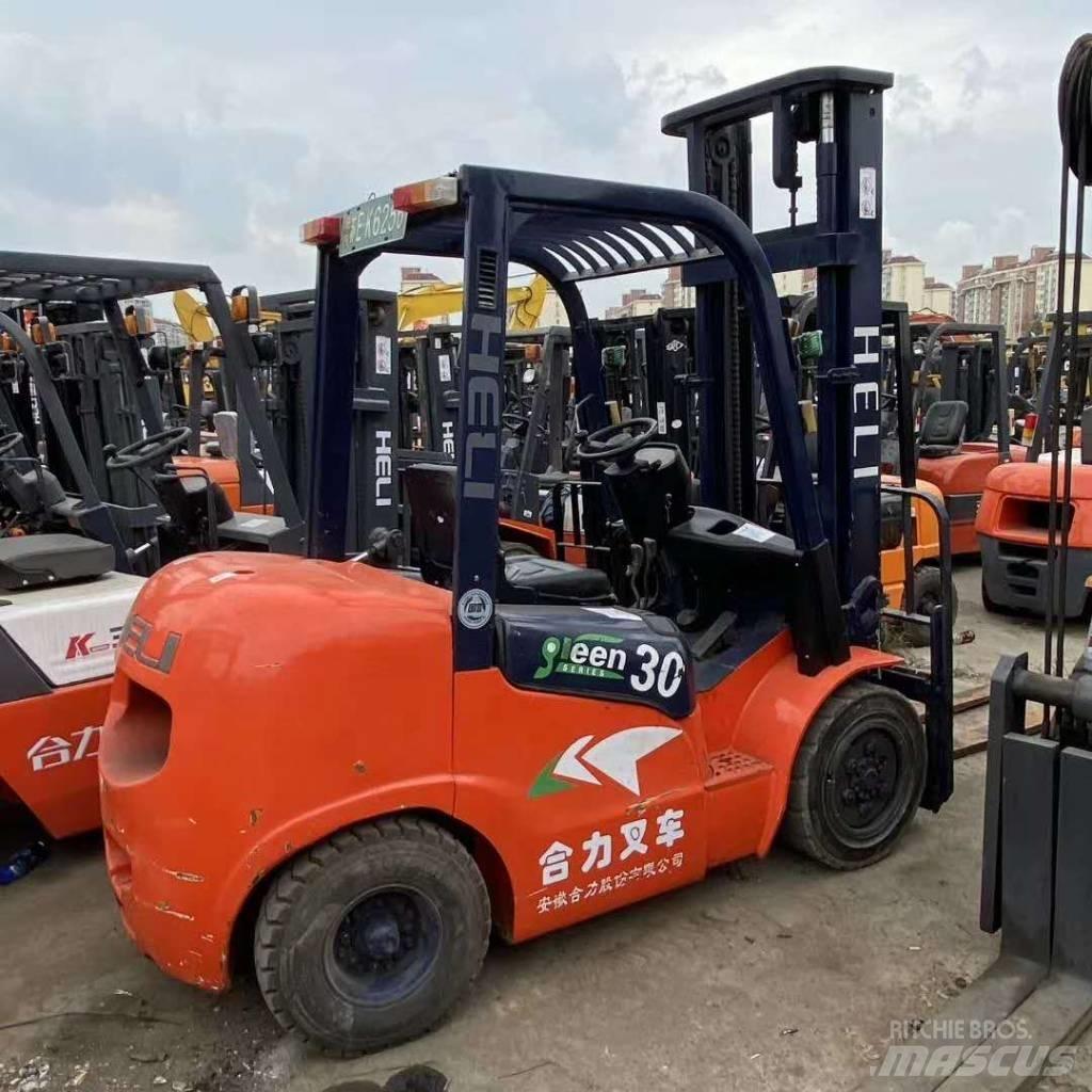 Heli H2000 30 Diesel heftrucks