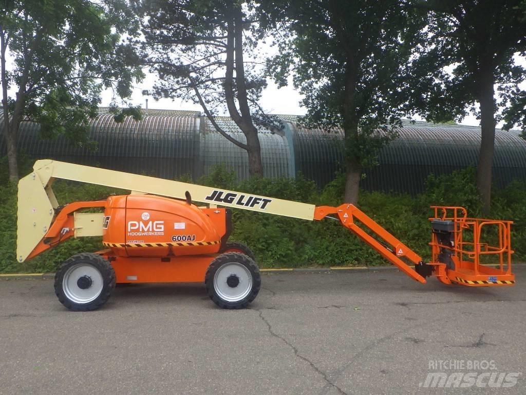 JLG 600AJ Gelenkteleskoparbeitsbühnen