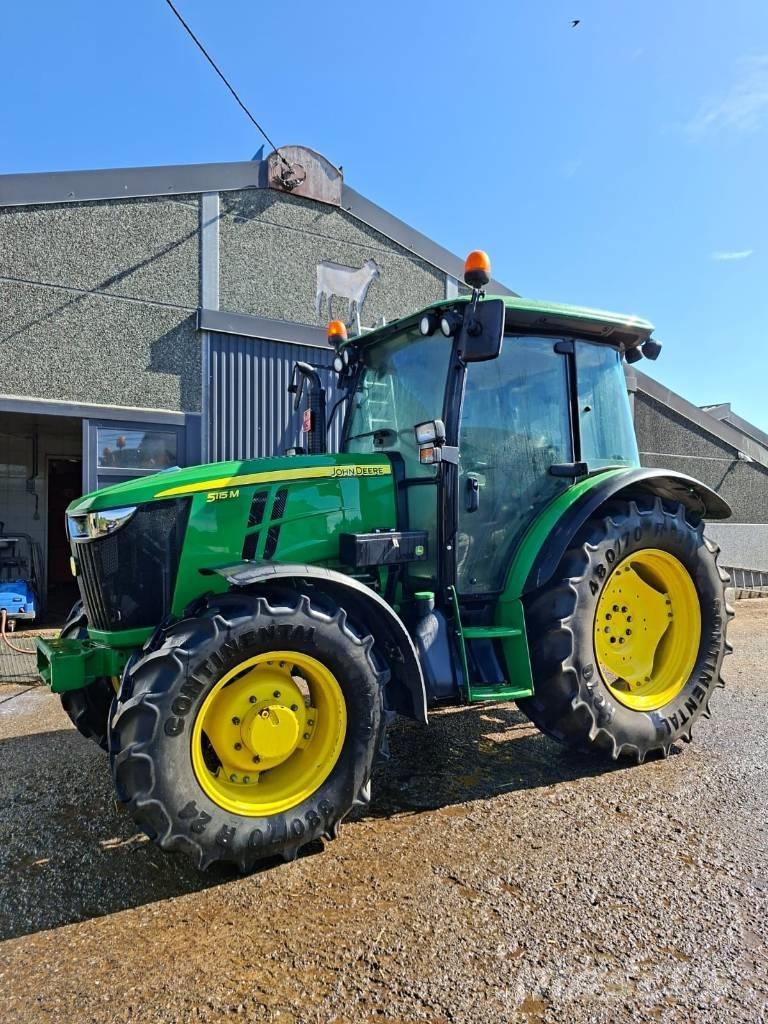 John Deere 5115M Traktoren