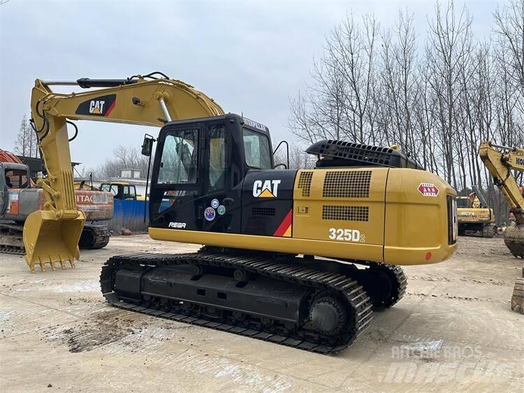 CAT 325D2 Raupenbagger