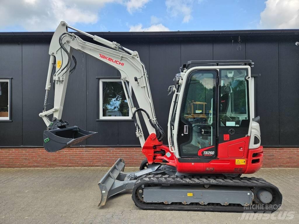 Takeuchi TB 260 Minibagger < 7t