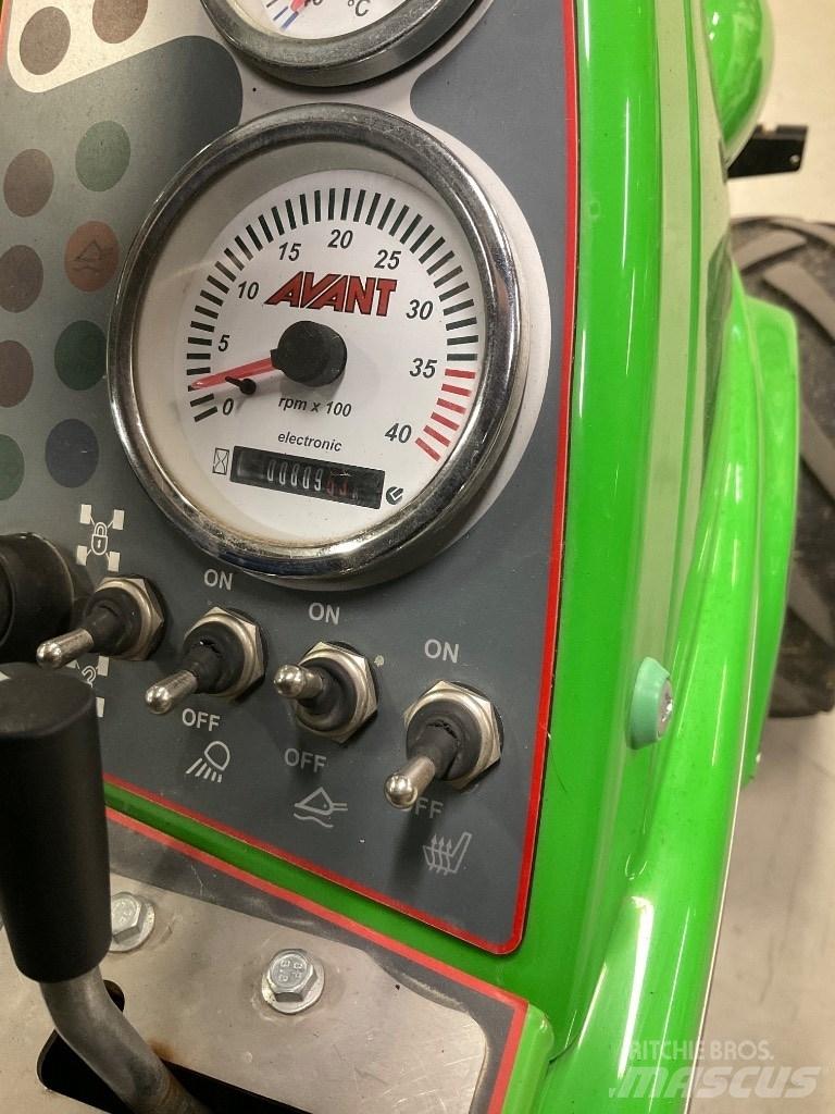 Avant 528 Multifunktionslader