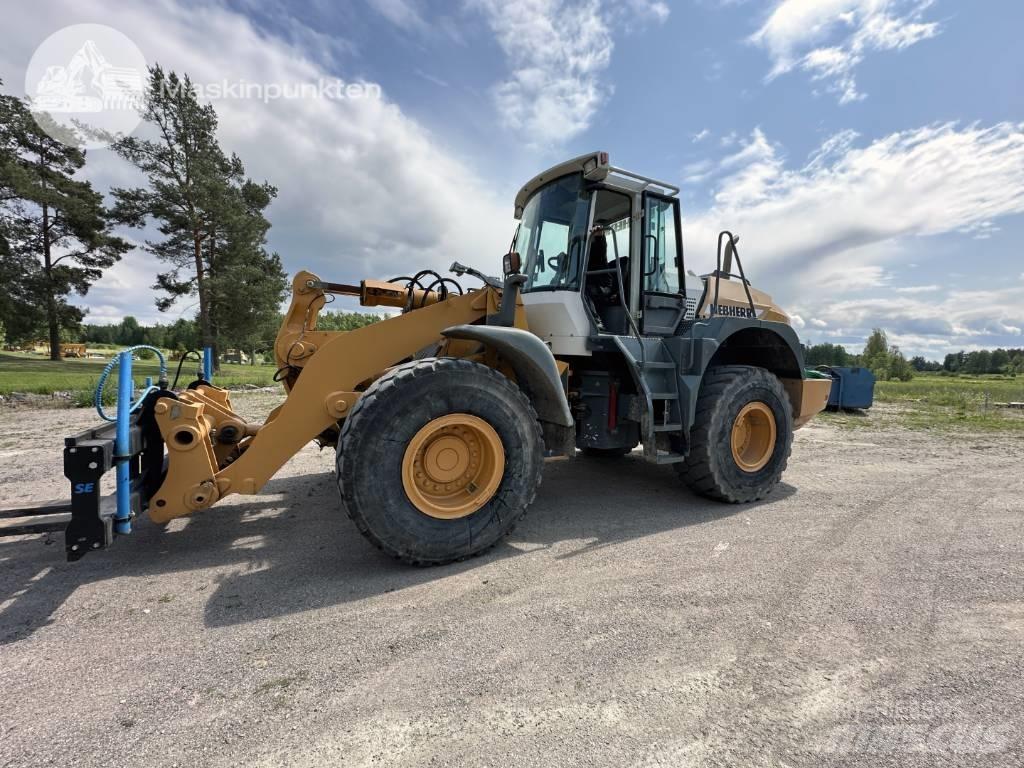 Liebherr L 544 Radlader