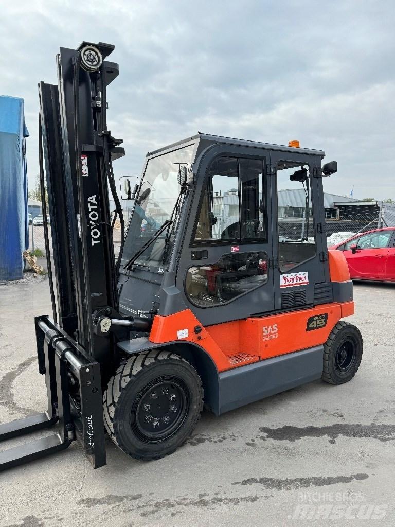 Toyota 7FBMF45 Elektrische heftrucks