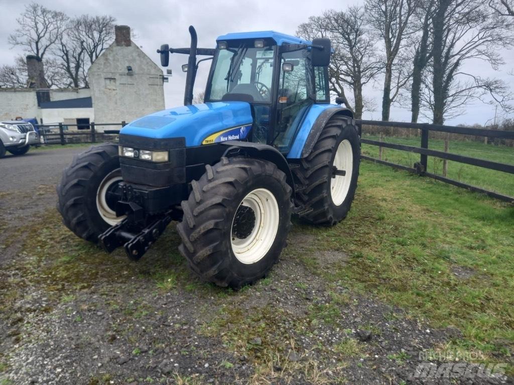 New Holland TM 165 Traktoren