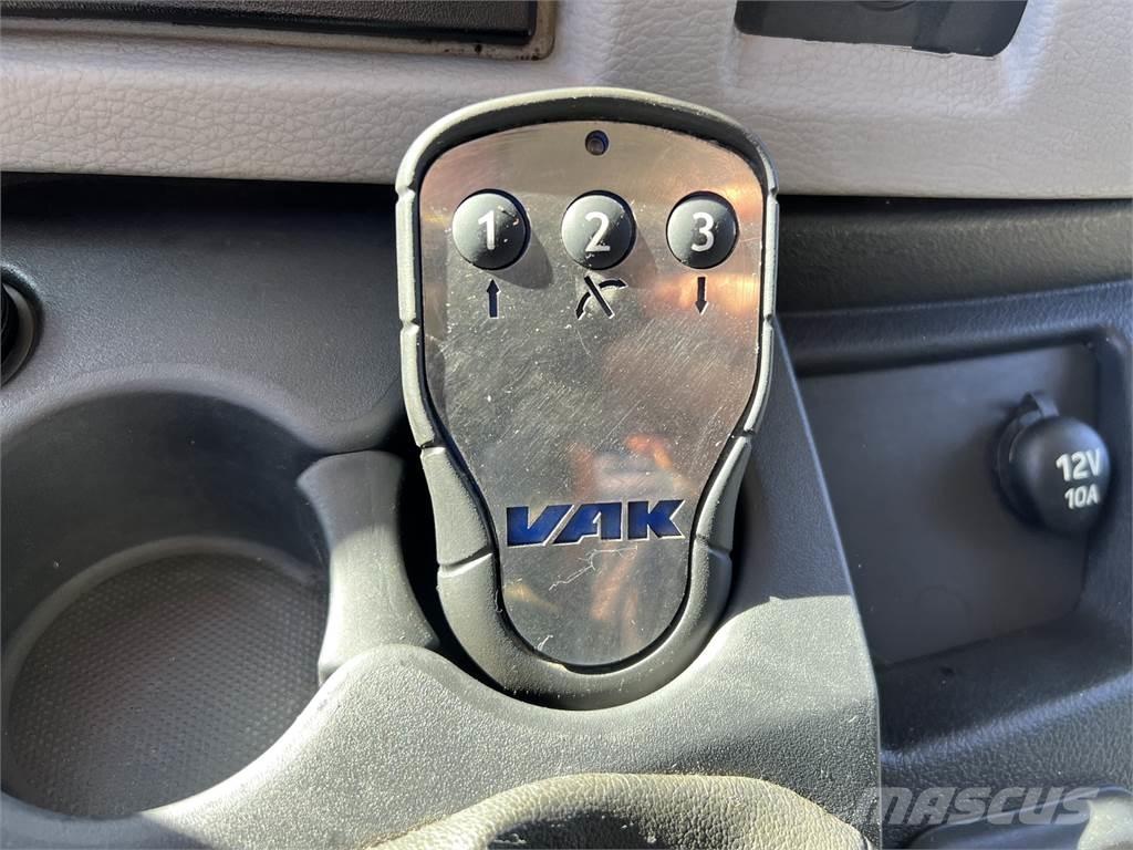 Volvo FL 240 4X2 Kofferaufbau