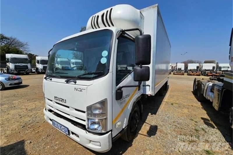 Isuzu NQR Andere Fahrzeuge