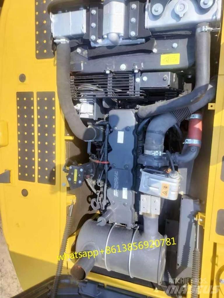 Komatsu PC 220-8 Raupenbagger