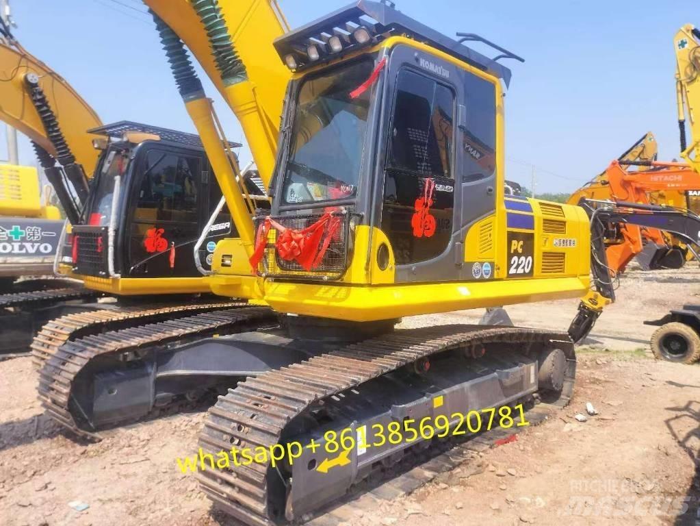 Komatsu PC 220-8 Raupenbagger