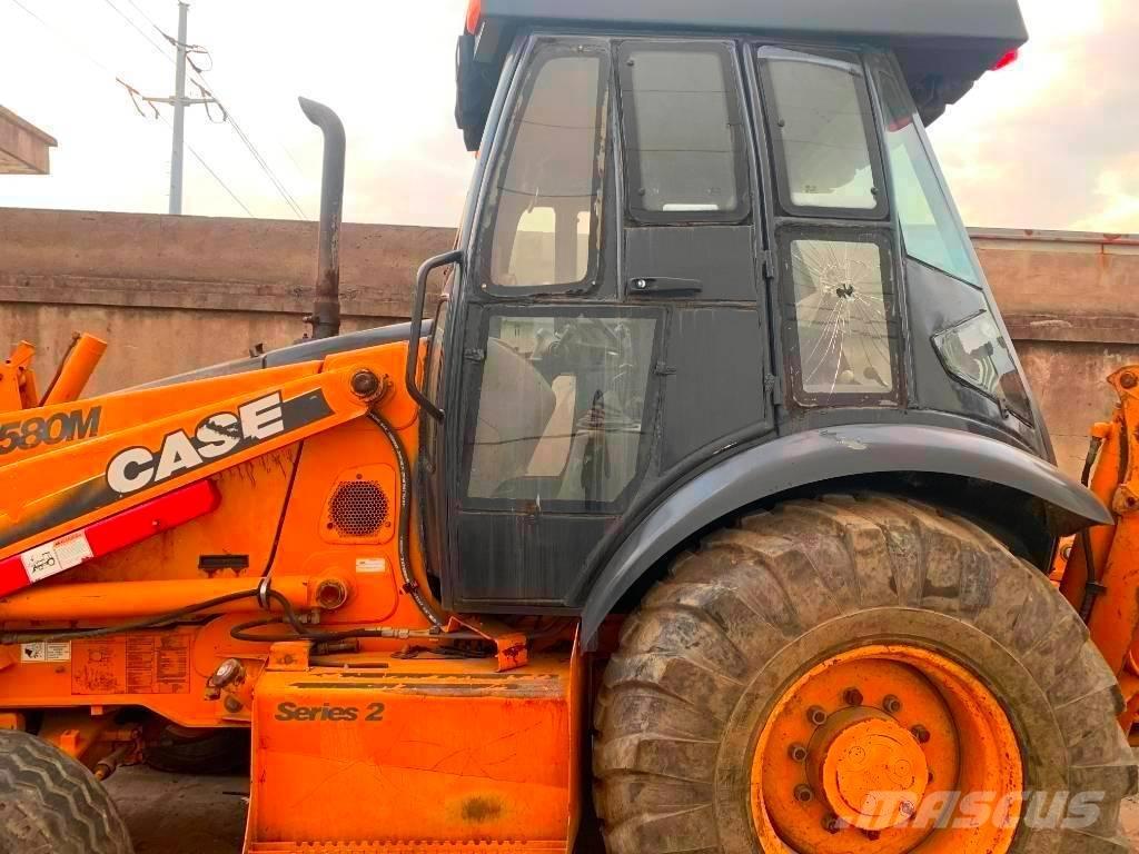 CASE 580 M Baggerlader