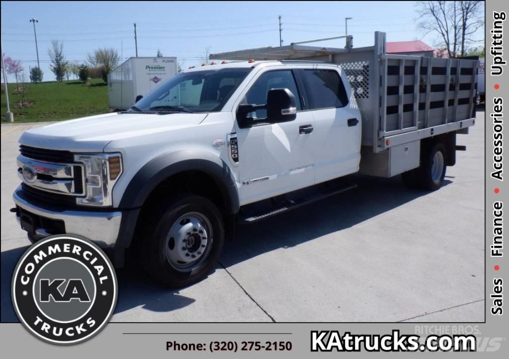 Ford F 550 XLT SD Pritschenwagen/Pritschenwagen mit Seitenklappe