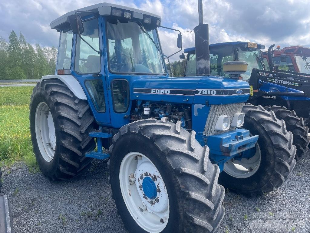 Ford 7810 II Traktoren