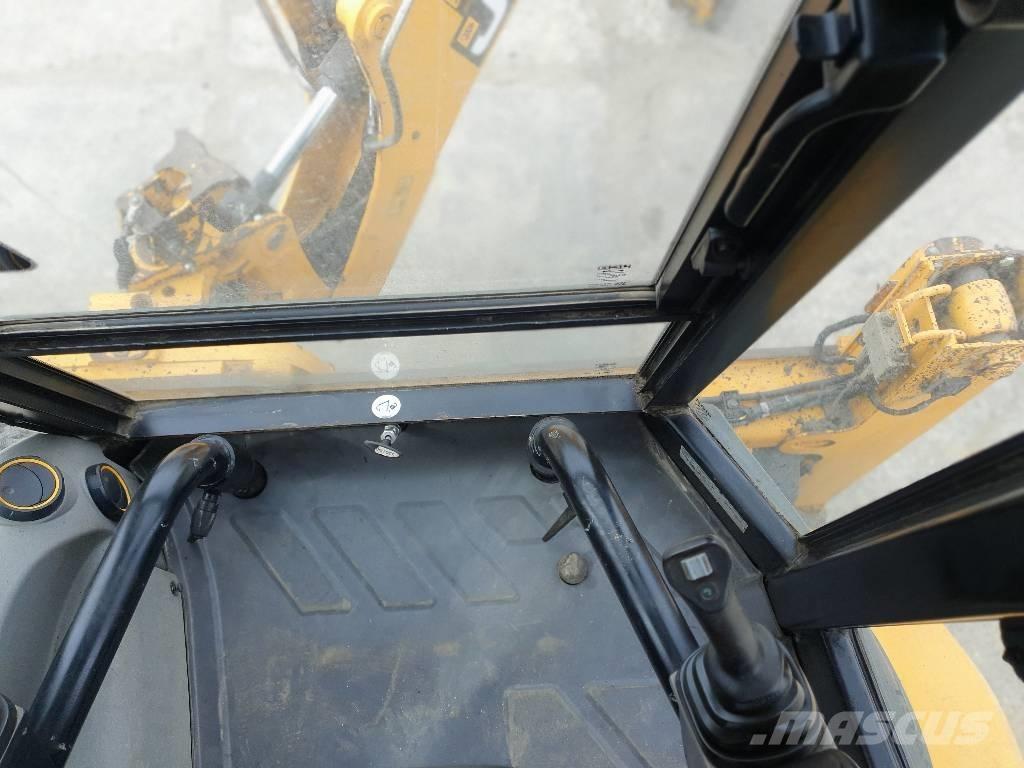 JCB 3 CX compact Baggerlader