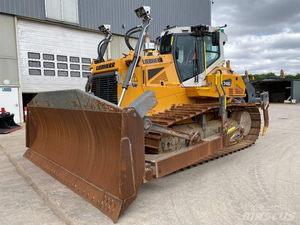 Liebherr PR 746 Bulldozer