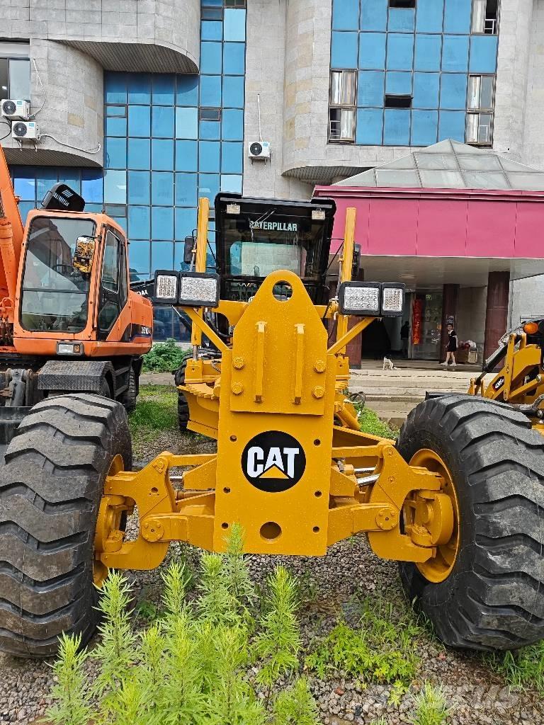 CAT 12 G Grader