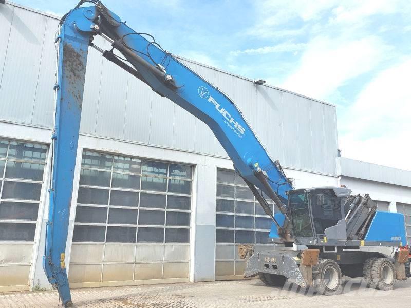 Fuchs MHL 360 F Materialumschlag