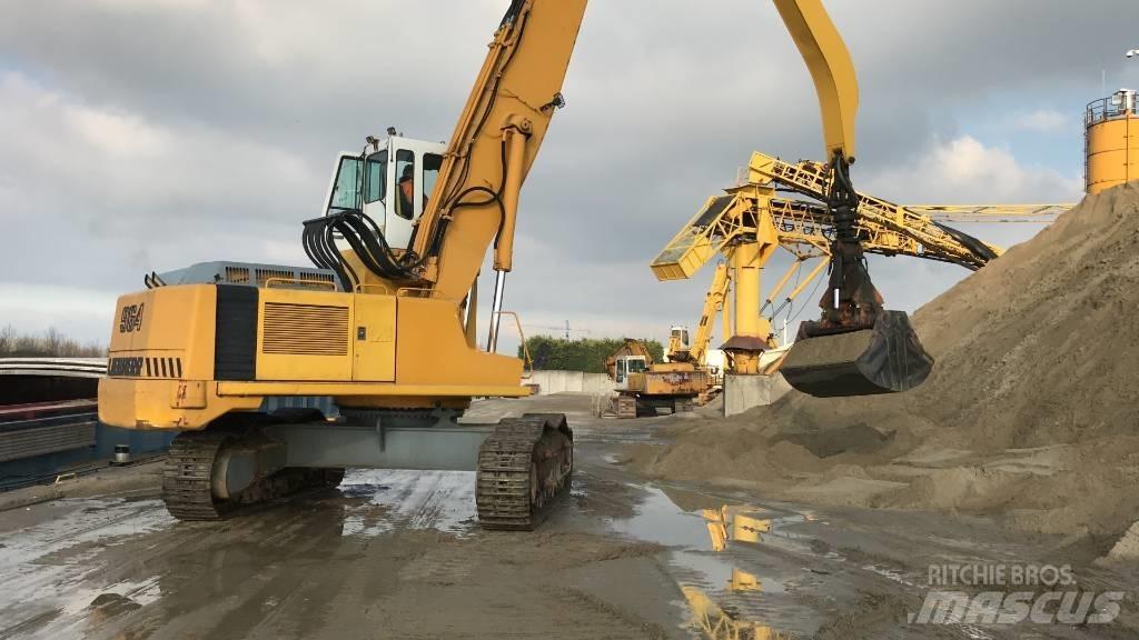 Liebherr R964 HDEW Materialumschlag