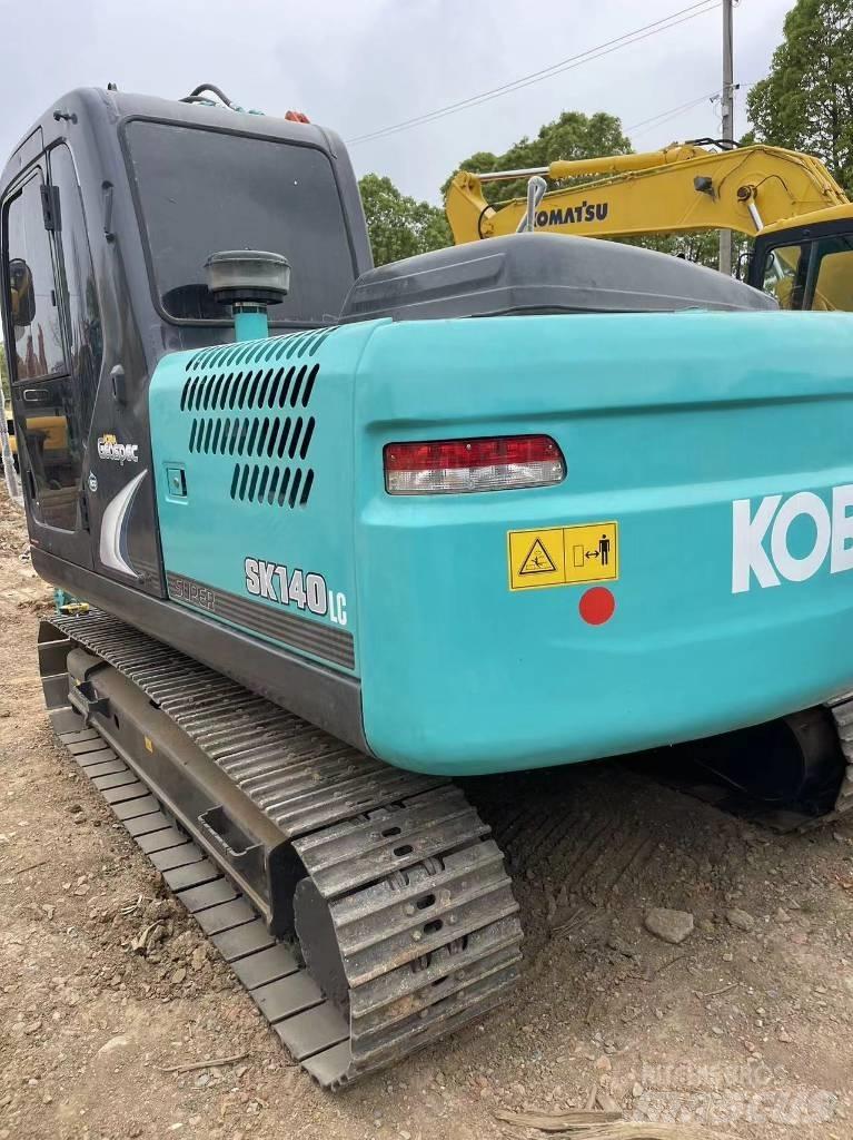 Kobelco SK140 Raupenbagger