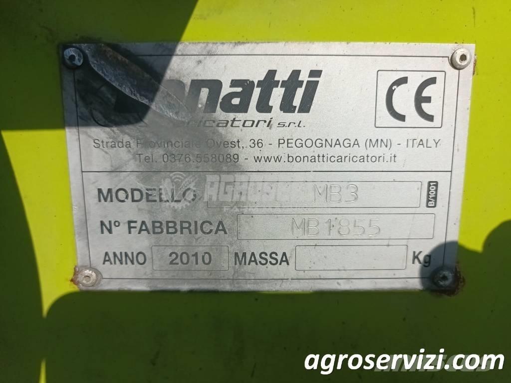 CLAAS Axos 320 Traktoren