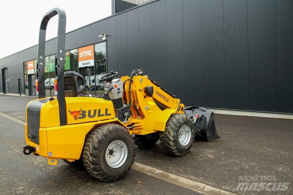 Bull 250 Tele Teleskop-Radlader