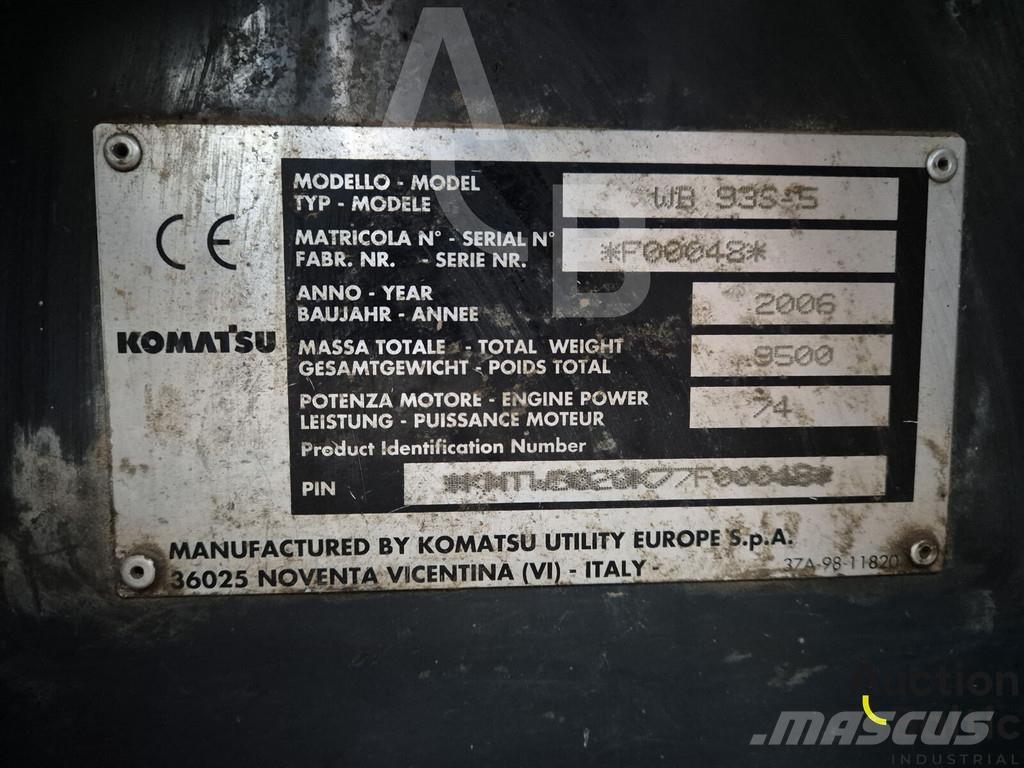 Komatsu WB93S-5 Baggerlader