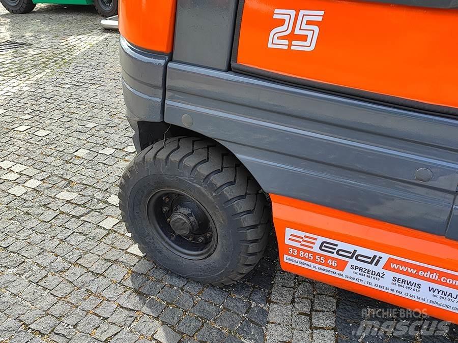 Toyota 6FG25 LPG heftrucks