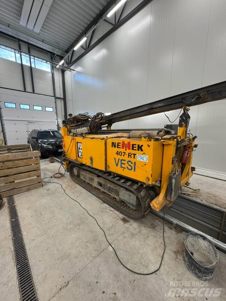 Nemek 407 RT Brunnenbohrgeräte