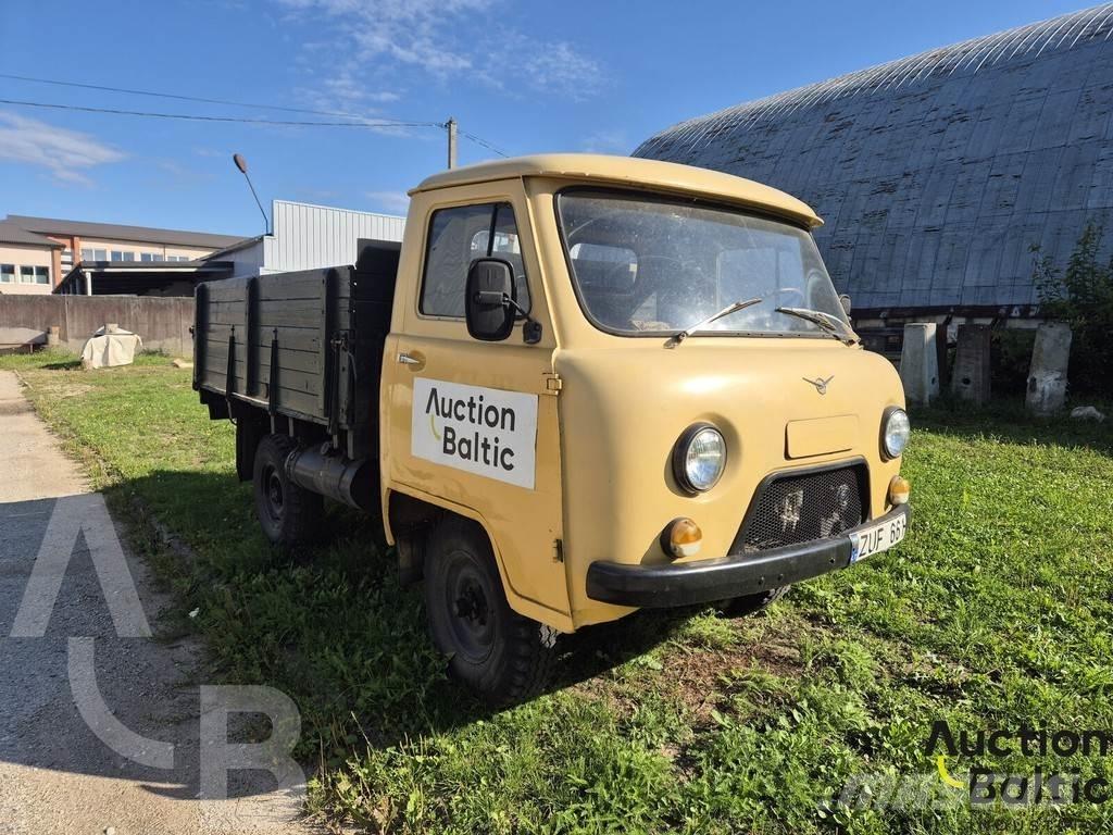  UAZ 3303 Pickup/Pritschenwagen