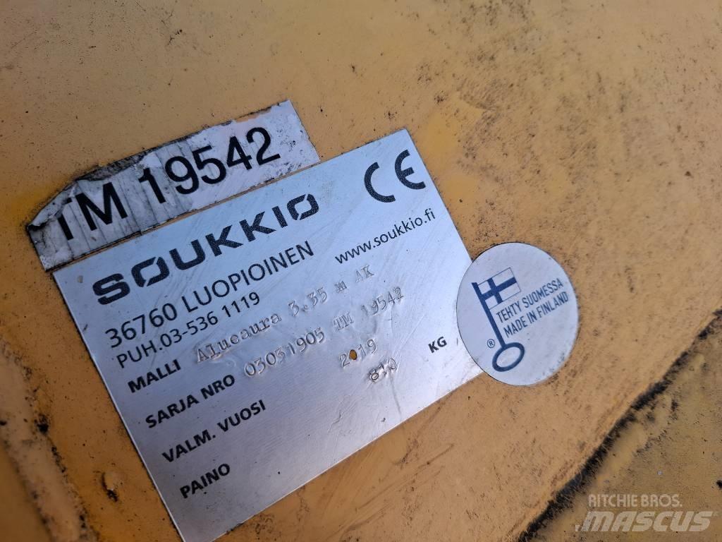 Soukkio AK 3400 Schneeschilde und -pflüge