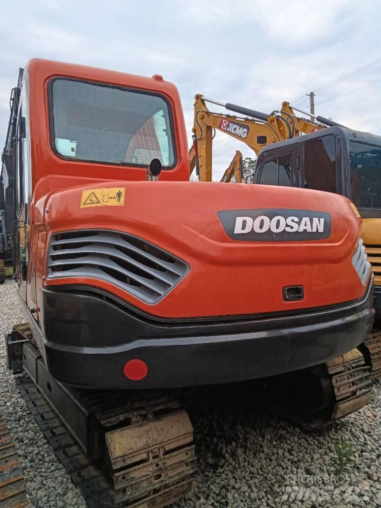 Doosan DX 75 Minibagger < 7t