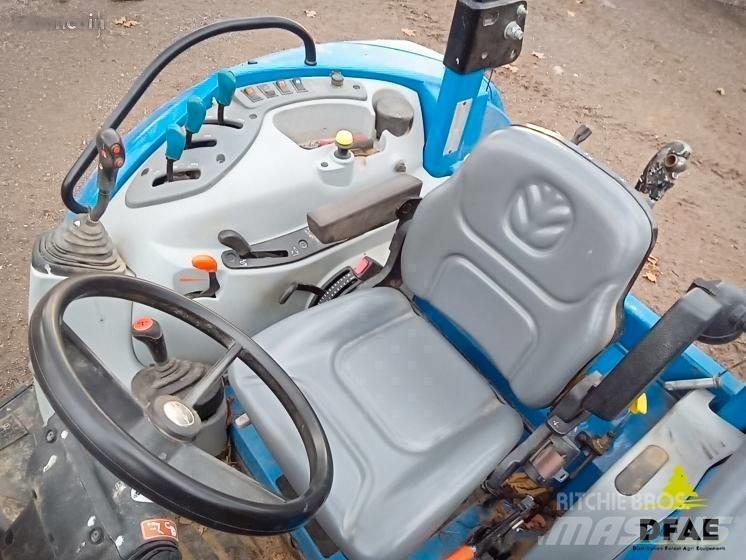 New Holland T 4.85 Traktoren