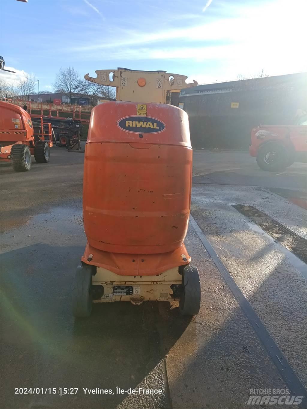 JLG T10E Andere Arbeitsbühnen